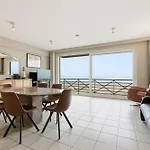 Duinroos I G8 Apartment *